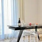 Corso Italia Executive 아파트