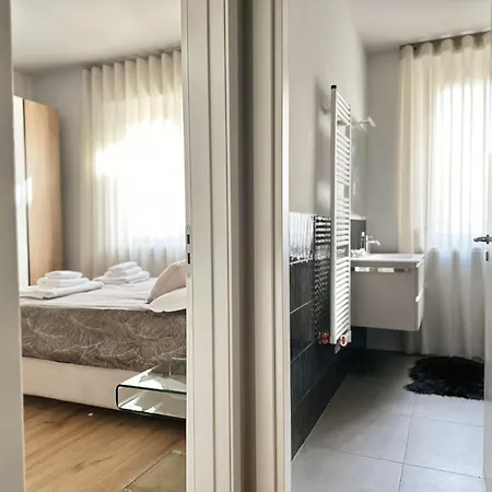 Corso Italia Executive Apartment